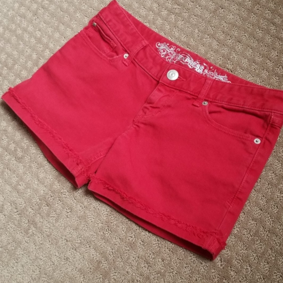 Summer Shorts - Picture 2 of 3